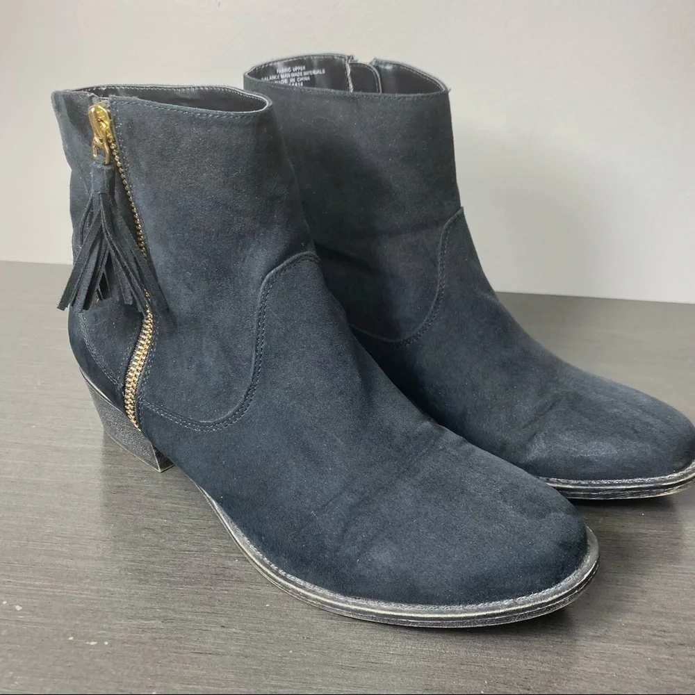 DIBA Side Zipper Tassel Black Bootie Boot